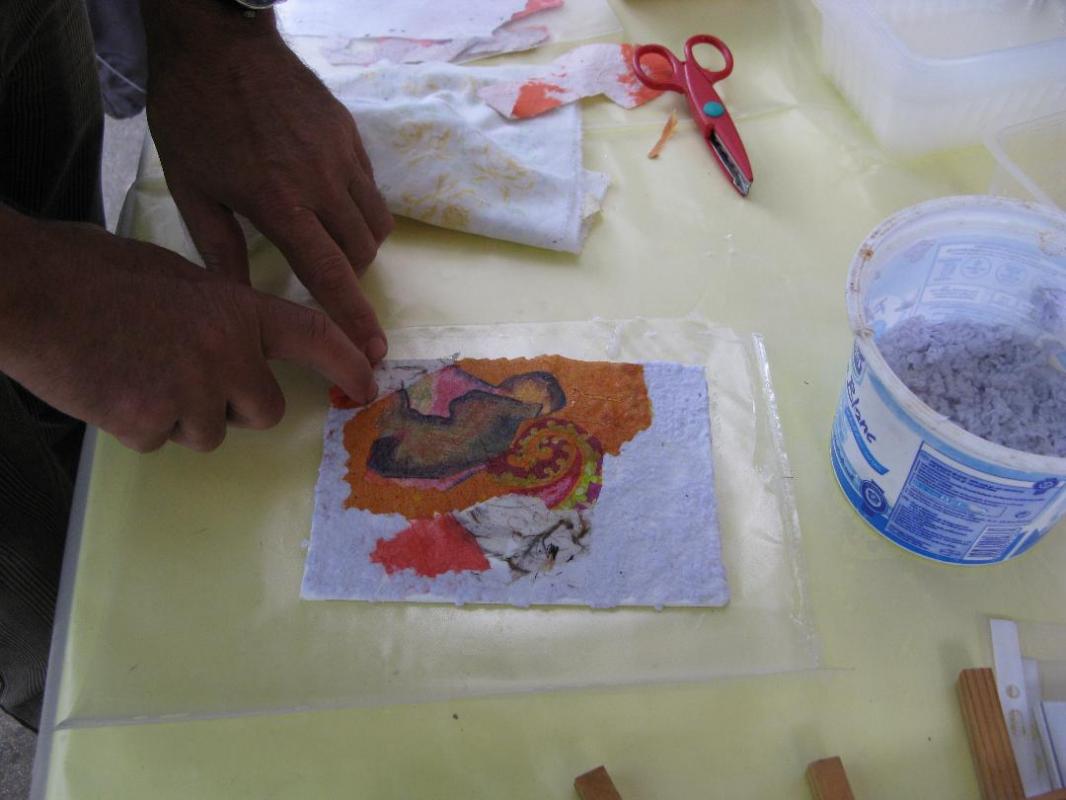 Peindre avec le papier